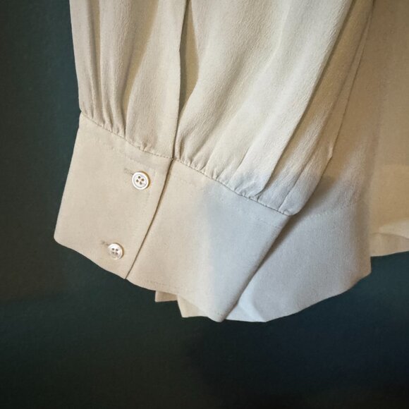 ✨ Everlane 100% Silk Mint Green Blouse - Size 14 ✨ - 0072 - Picture 2 of 5